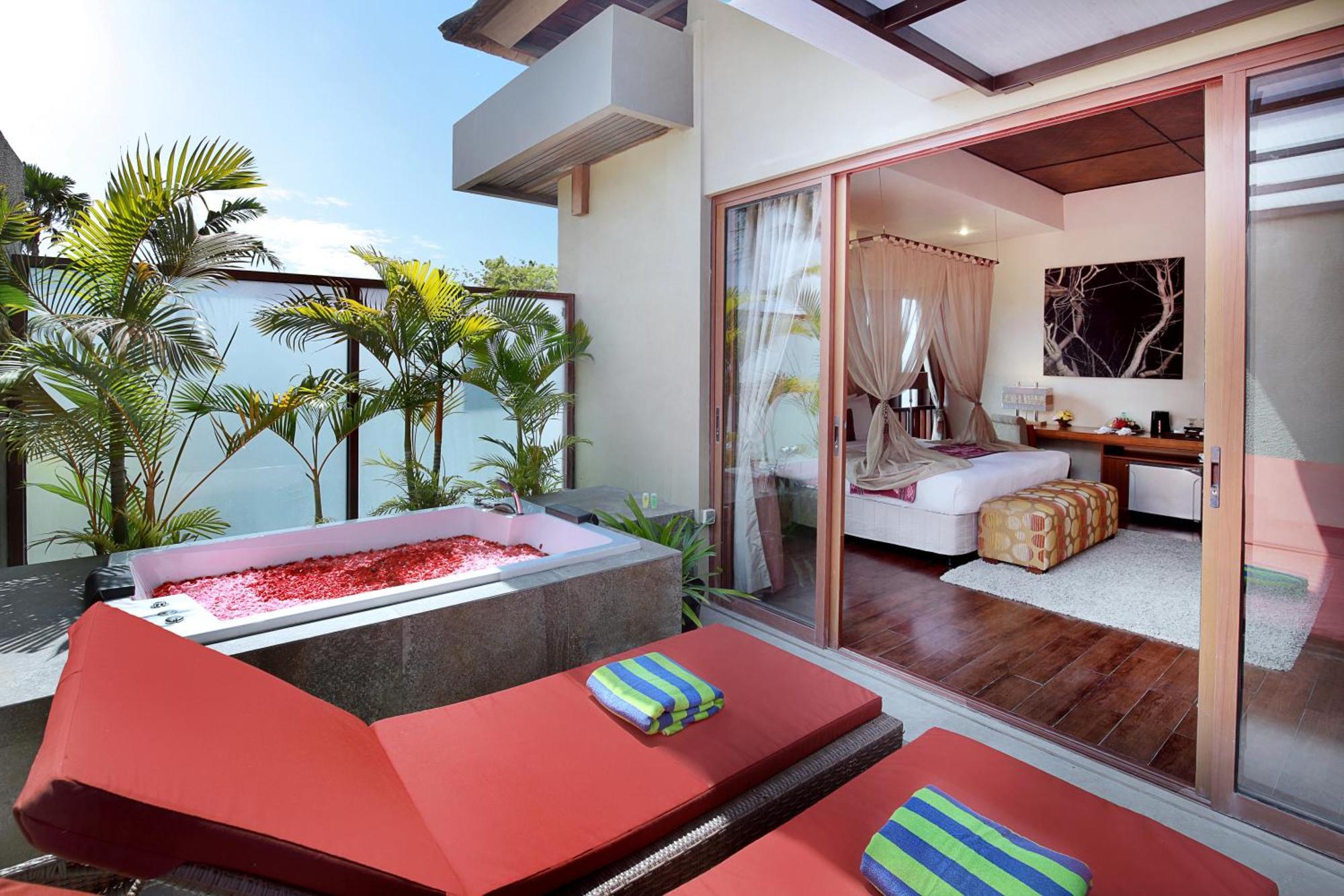 One-Bedroom Suite No Pool Hot Tub